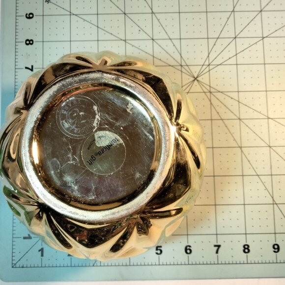 Gold Ornament Shape Vase Planter Pot Textured Ceramic - Picture 5 of 7